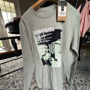 Men’s North Face TShirt NWT
